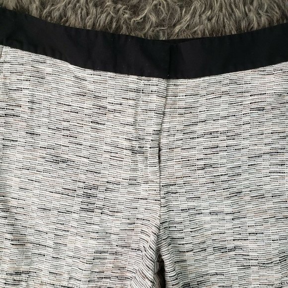 Ann Taylor LOFT Original City Shorts - Picture 2 of 6